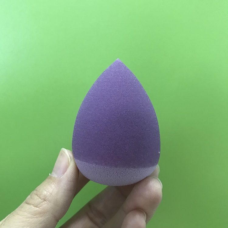 Silicone Infused Makeup Sponge